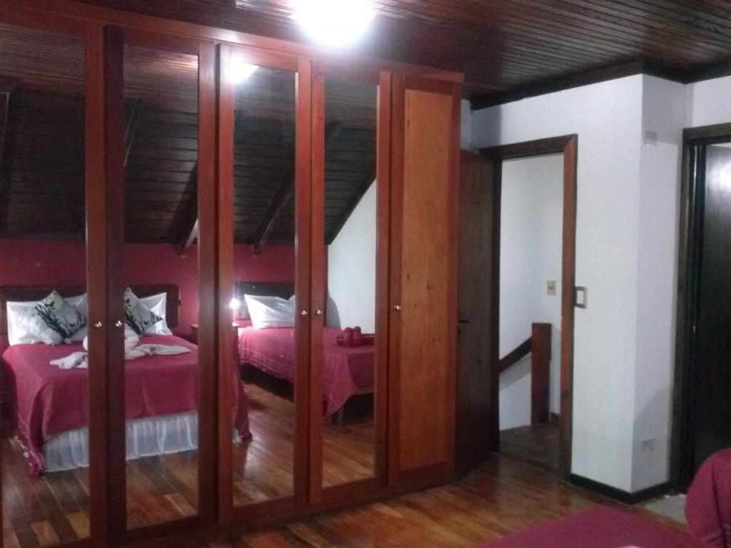Petit Hotel Caraguata Пуэрто-Игуасу Экстерьер фото