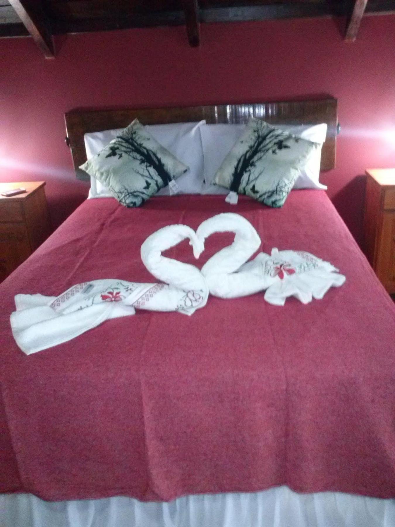 Petit Hotel Caraguata Пуэрто-Игуасу Экстерьер фото
